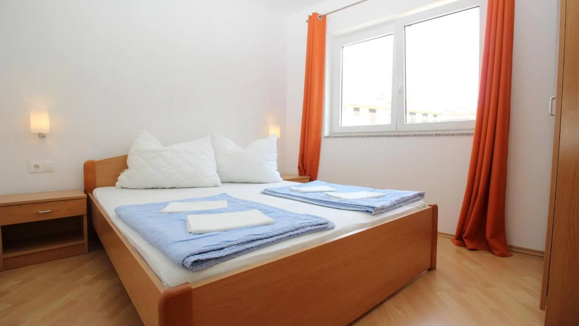 ゲストハウス Apartments Mikulan Nara バスカ