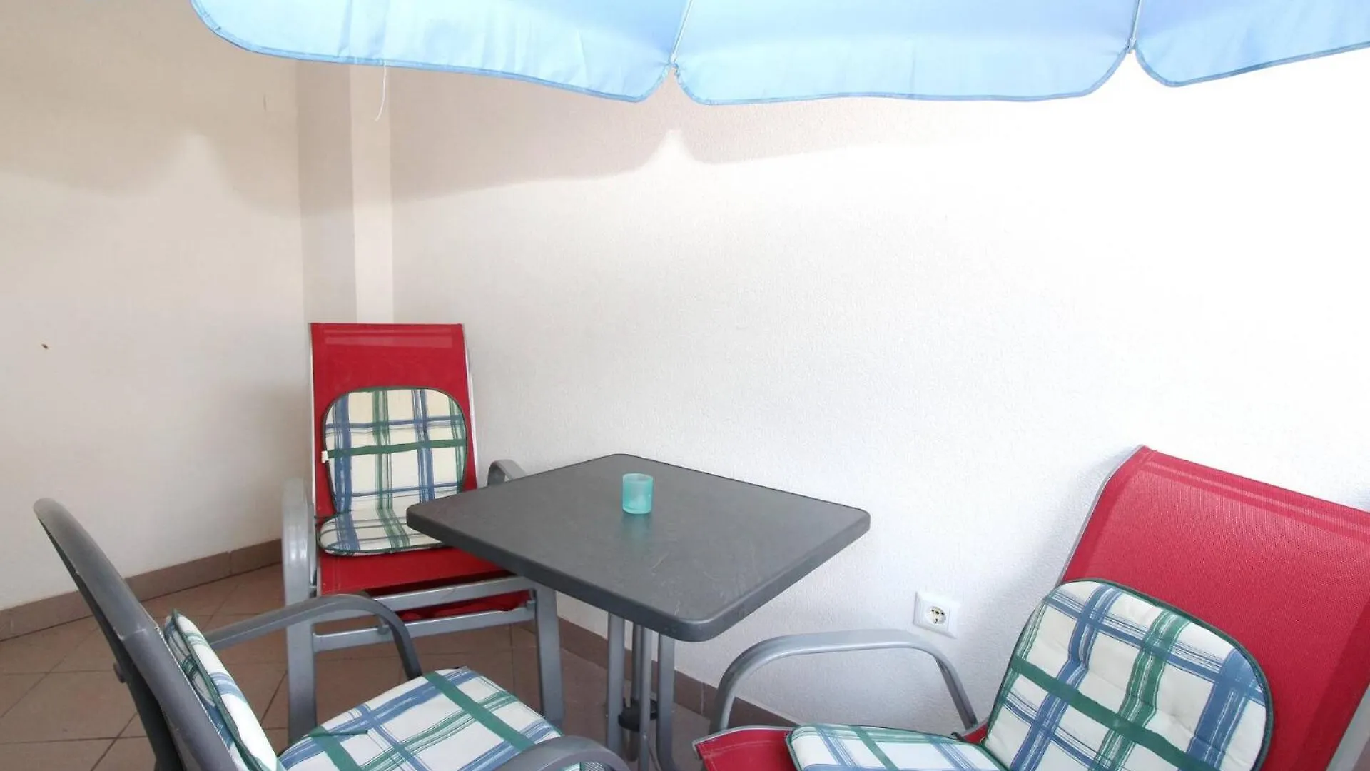 ゲストハウス Apartments Mikulan Nara バスカ
